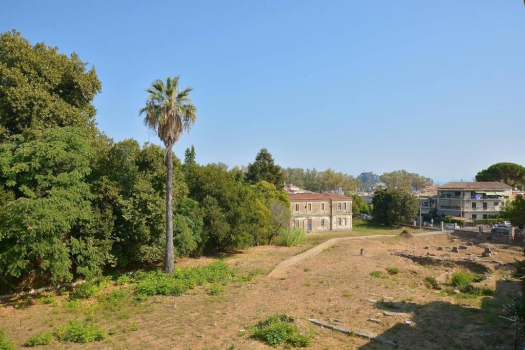 Mon Repo Palace Apartment Corfu  Extérieur photo